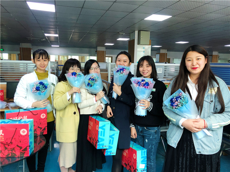 深圳市長隆科技節日禮物